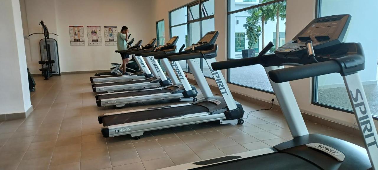 Homestay Arc Austin Hills Jb 4-5Pax Джохор-Бару Екстер'єр фото