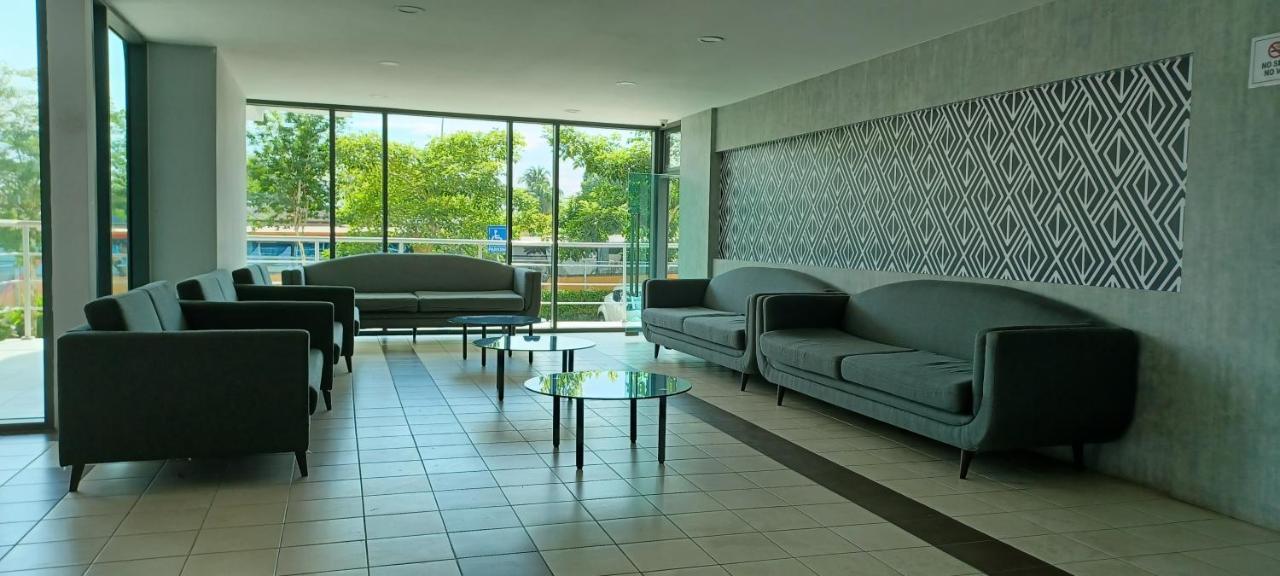 Homestay Arc Austin Hills Jb 4-5Pax Джохор-Бару Екстер'єр фото